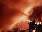 В Челябинске сгорел склад фарфоровой посуды