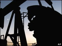 Нефть может побить рекорды по снижению цен