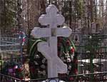 В Пластовском районе дети устроили погром на кладбище