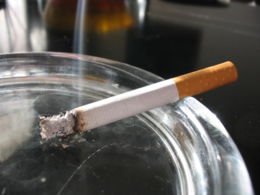 В России могут запретить курить в увеселительных заведениях