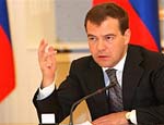 Медведев дал сигнал губернаторам: не расслабляться и ждать новых «зачисток»