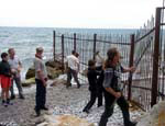 Жители крымского побережья готовятся к новому забороповалу на пляжах / Отдых в Крыму. Сезон 2009
