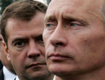 Президента подставили (ФОТО) / Сторонники Медведева обидели Путина
