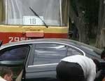 В Челябинске трамвай протаранил легковой автомобиль