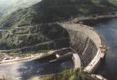 Власти России знали об опасности, грозящей Саяно-Шушенской ГЭС (ЛЮБИТЕЛЬСКОЕ ВИДЕО) / В стране почти все нуждается в срочном ремонте