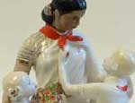 Индира Ганди-пионерка и пастушка со звездой - в Челябинске пройдет выставка советских символов