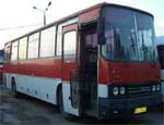 На трассе М36 автобус с пассажирами съехал в кювет / У «Икаруса» пробило колесо