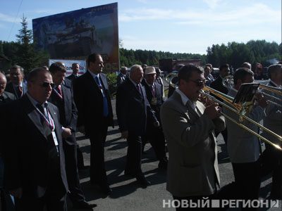На Урале сегодня открывается VII Международная выставка вооружений, военной техники и боеприпасов (ФОТО)
