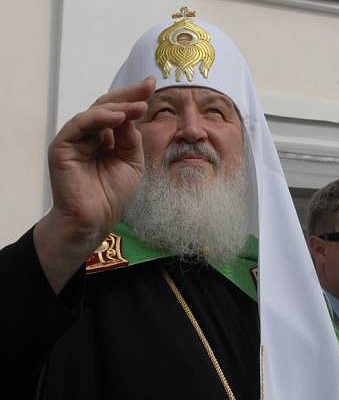 Патриарх Кирилл установит флаг Украины в своей резиденции и готов принять украинское гражданство (ФОТО)
