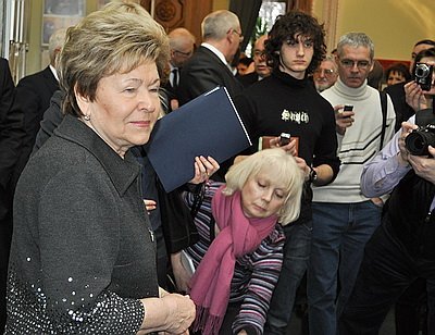 Посольство России открыло в Киеве выставку в честь Ельцина (ФОТО) / Потеря огромных территорий - благо для нынешней РФ, считают чиновники